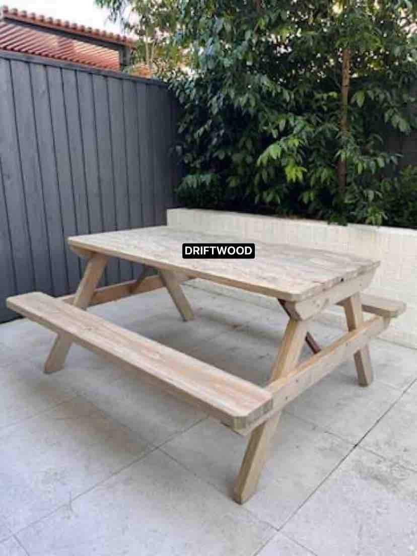 Iconic Outdoor Picnic Table | Alfresco