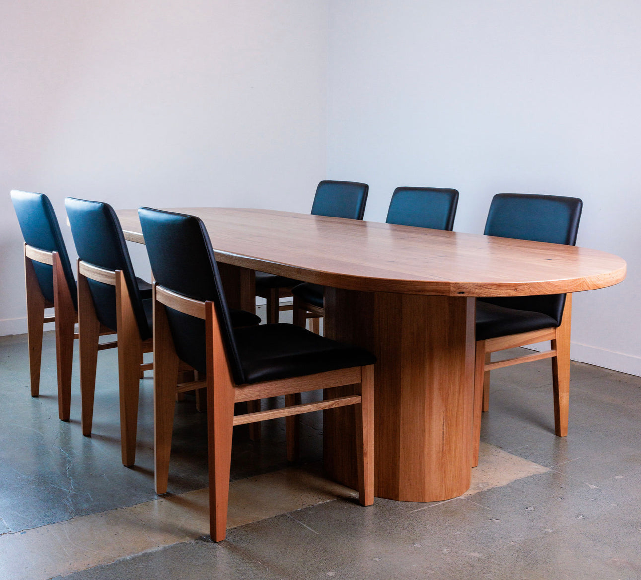Sandy Dining Chair 🪑 - SALE