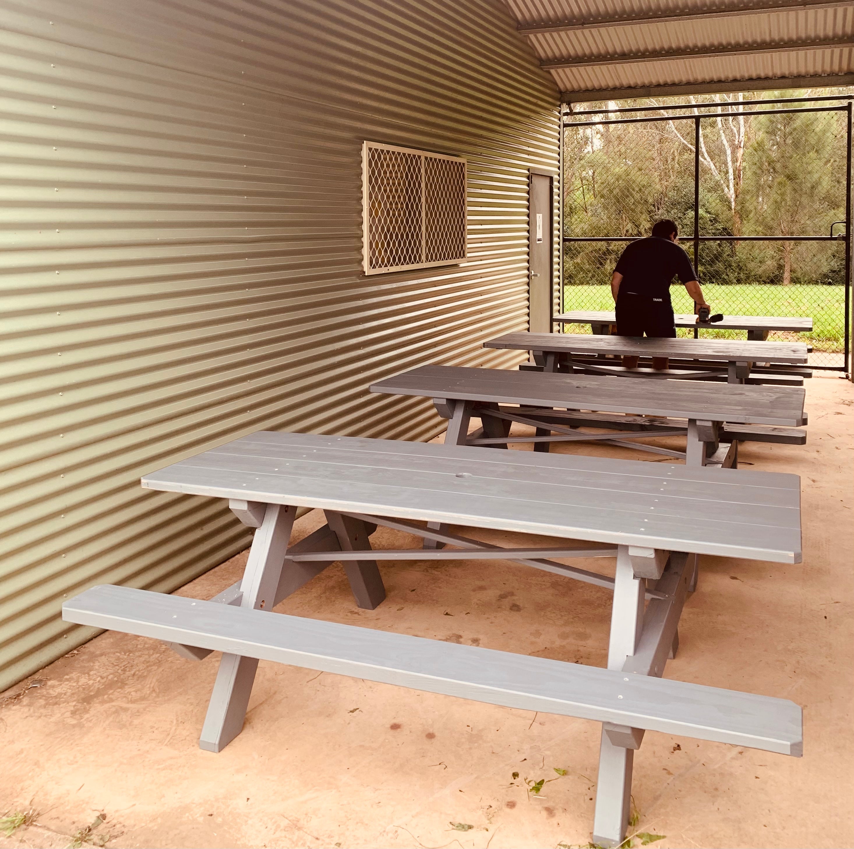 Iconic Outdoor Picnic Table | Alfresco
