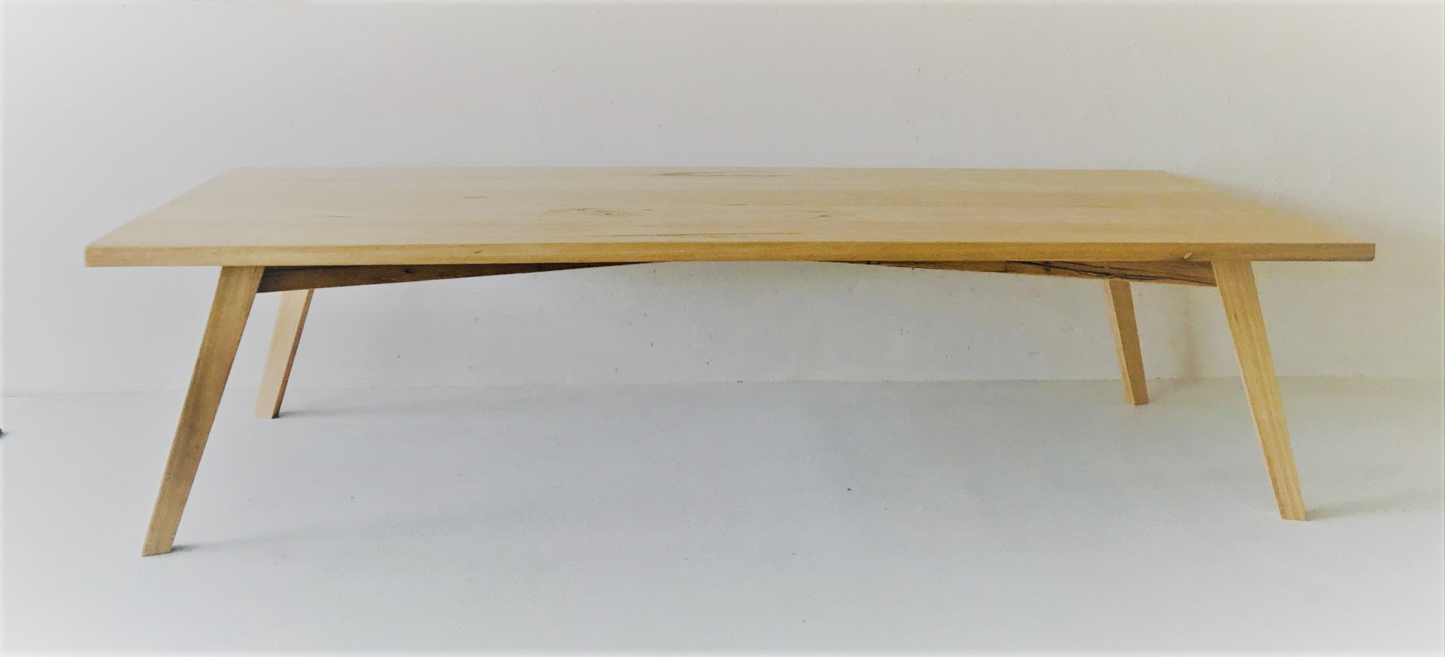 Dining Table | McKinnon