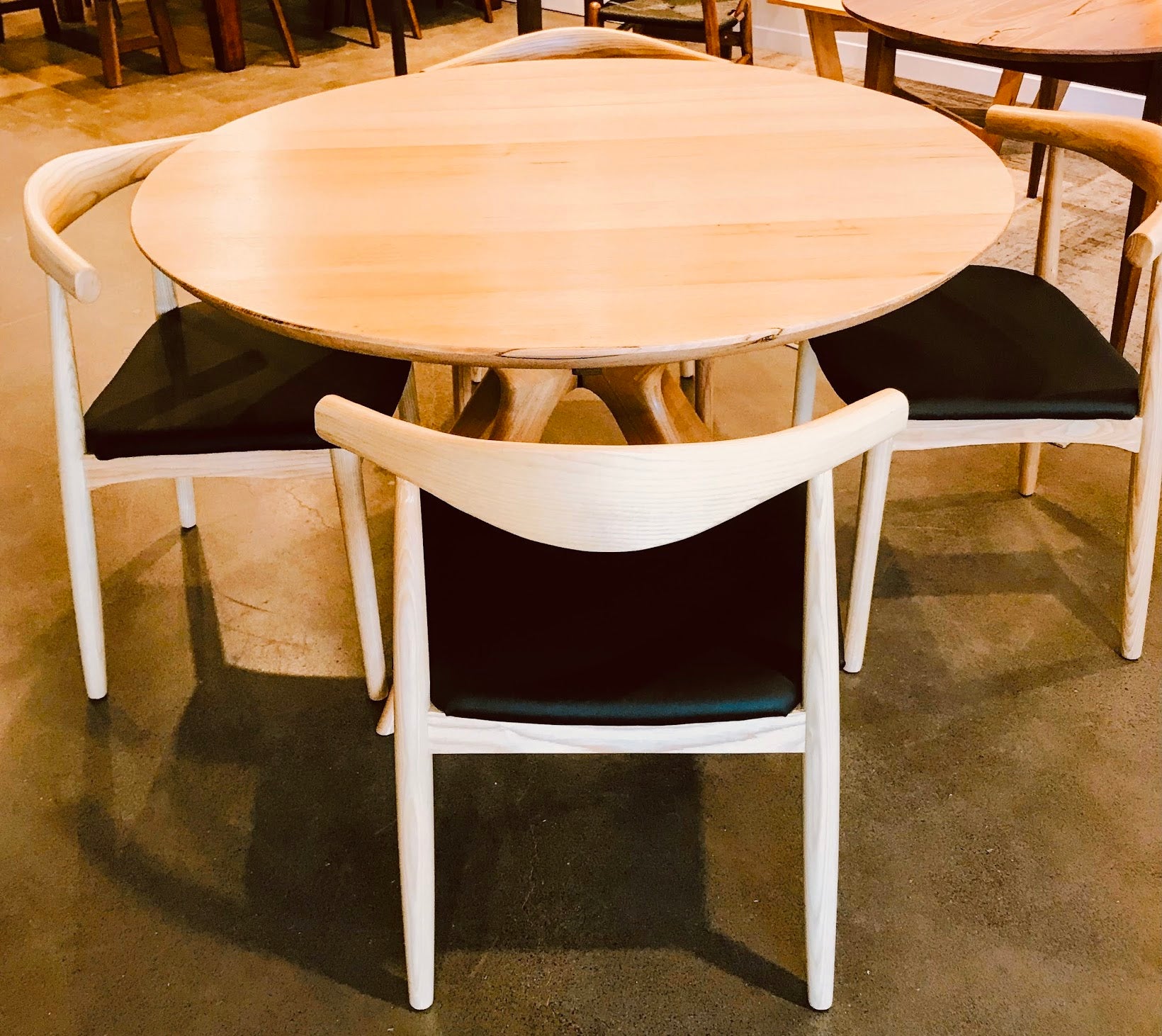 The Elly Chair